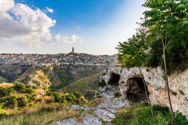 İtalya 'nın Matera kentinin manzaralı görüntüleri.