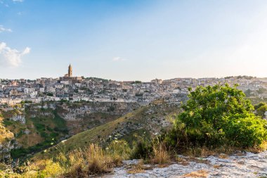 İtalya 'nın Matera kentinin manzaralı görüntüleri.