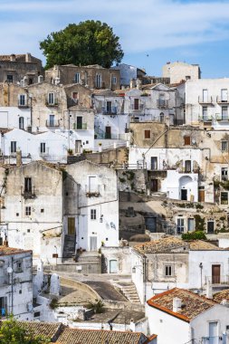 İtalya 'nın eski Monte Sant' Angelo kasabasının güzel manzarası