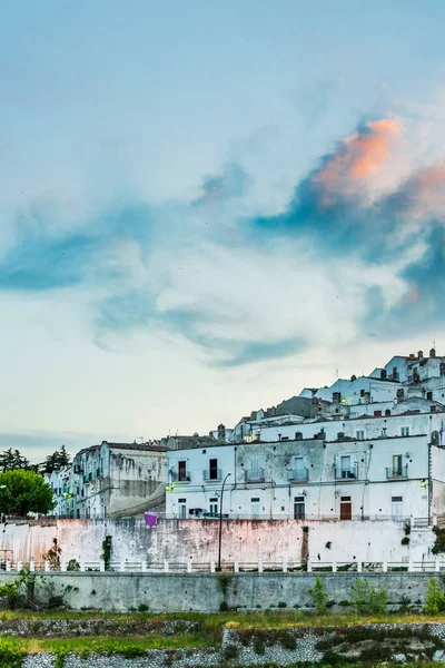 Talya Nın Eski Monte Sant Angelo Kasabasının Güzel Manzarası — Stok fotoğraf