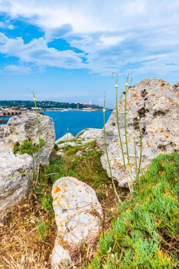 Santa Maria di Lukanın sahil şeridi manzarası