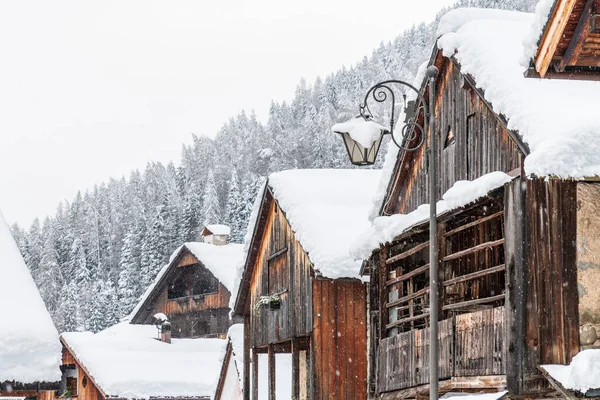 Kar Büyüsü Sappada Nın Antik Köyünde Yürü Friuli — Stok fotoğraf