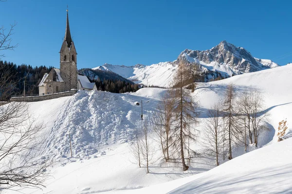 Église San Lorenzo Sauris Sopra Beau Paysage Hiver — Photo