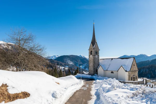 San Lorenzo Church Sauris Sopra Beautiful Winter Landscape — Stock Photo, Image