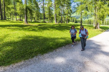 Görkemli Dolomitlerin manzarası Val Fiscalina, Güney Tyrol