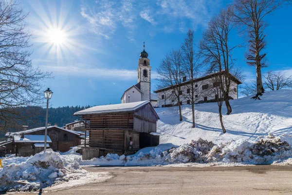 Pohled Obec Sauris Provincii Udine Italském Regionu Friuli Venezia Giulia — Stock fotografie