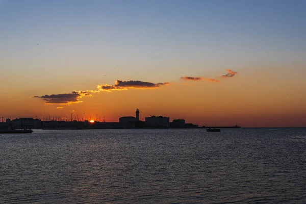 Coucher Soleil Depuis Jetée Audace Trieste Couleurs Feu Sur Eau — Photo