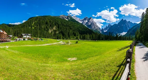 Vista Panoramica Sulle Maestose Dolomiti Val Fiscalina Alto Adige — Foto Stock