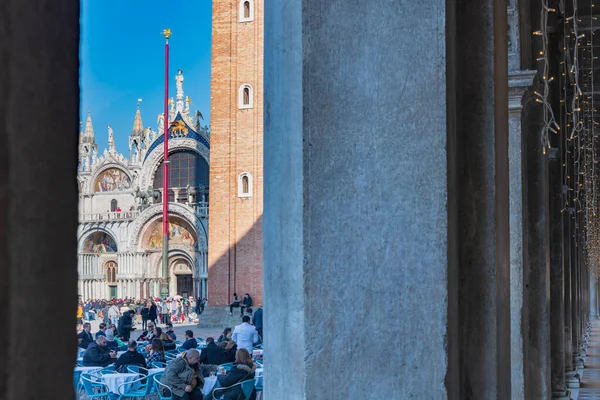 Únor 2019 Benátky Itálie Ulice Krásných Benátek Během Karnevalu — Stock fotografie