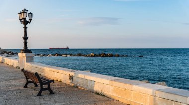 İtalyan Bari şehir mimarisinin güzel manzarası