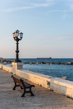 İtalyan Bari şehir mimarisinin güzel manzarası