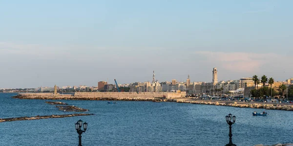 Schöne Aussicht Auf Die Alte Italienische Architektur Der Stadt Bari — Stockfoto