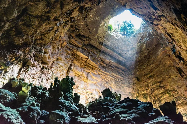 Печери Кастеллана Сліди Світла — стокове фото