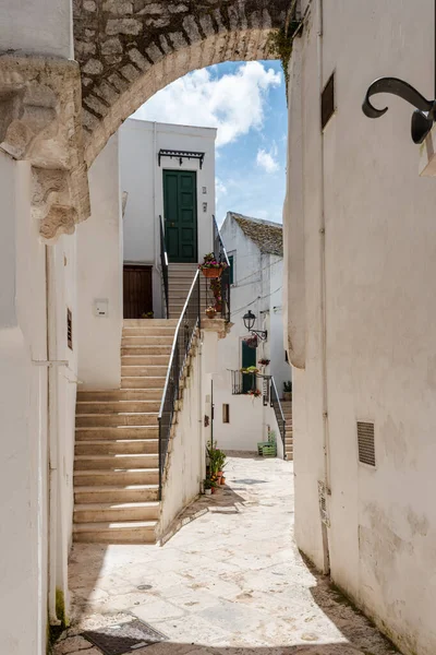 Locorotondo Sol Verão Puglia Quente — Fotografia de Stock