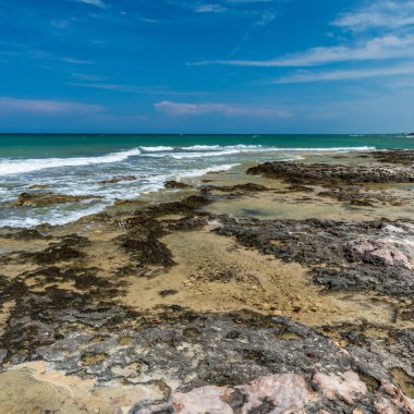 Monopoli yakınlarındaki deniz manzarası harika.