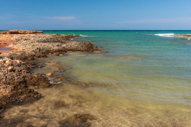 Monopoli yakınlarındaki deniz manzarası harika.