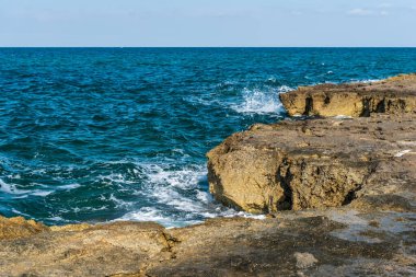 Monopoli 'de güzel deniz ve sahil
