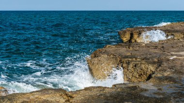 Monopoli 'de güzel deniz ve sahil