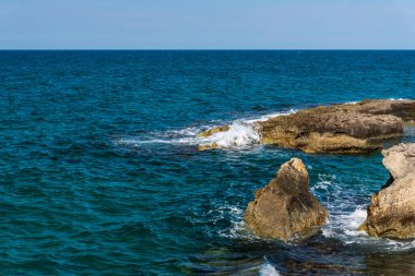 Monopoli yakınlarındaki deniz manzarası harika.