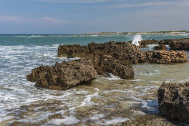 Monopoli yakınlarındaki deniz manzarası harika.