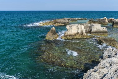 Monopoli yakınlarındaki deniz manzarası harika.