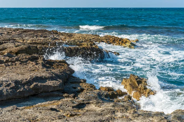 Schöner Blick Auf Die Meeresküste Der Nähe Von Monopoli — Stockfoto