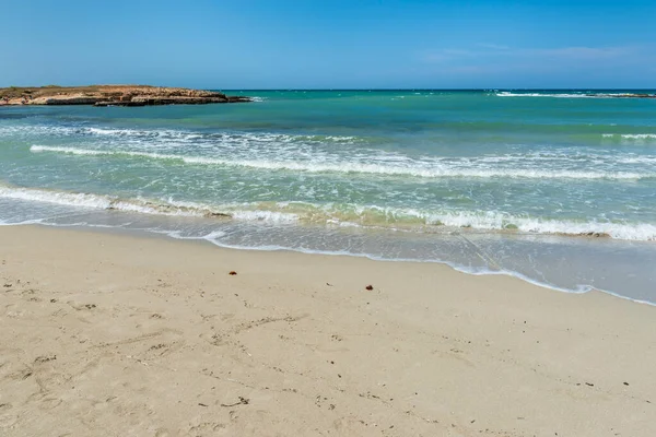 Bella Vista Sulla Costa Del Mare Vicino Monopoli — Foto Stock