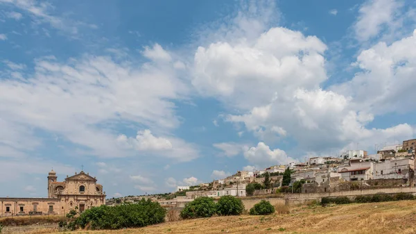 Massafra Její Rokle Domy Postavené Skále Puglia Objevení Itálie — Stock fotografie