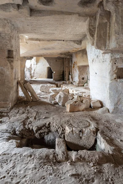 Massafra Und Seine Schluchten Häuser Die Den Felsen Gebaut Wurden — Stockfoto