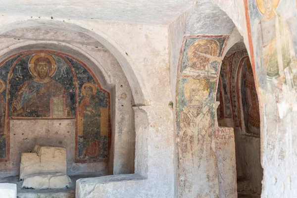 Massafra 'daki antik kilise. Puglia. İtalya.