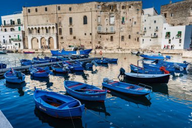  Monopoli, Bari ili, Apulia bölgesi, güney İtalya