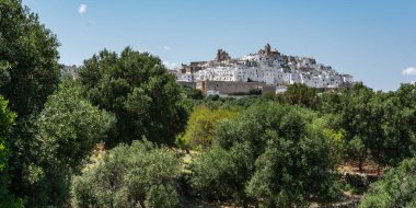 İtalya 'nın Ostuni şehrinin güzel manzarası