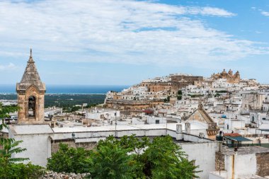 İtalya 'nın Ostuni şehrinin güzel manzarası