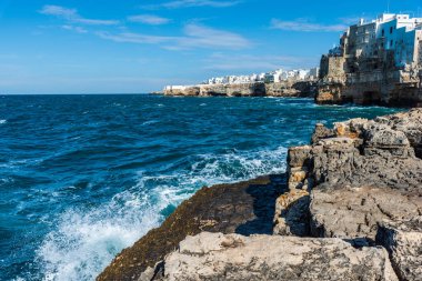 Eski şehir Polignano a Mare, İtalya 