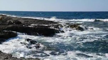 Doğada deniz manzarası çok güzel.