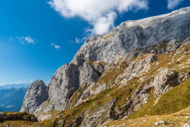 İtalya 'daki Peralba dağının güzel manzarası