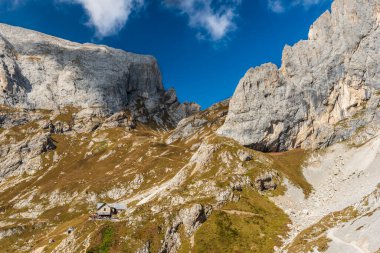 İtalya 'daki Peralba dağının güzel manzarası