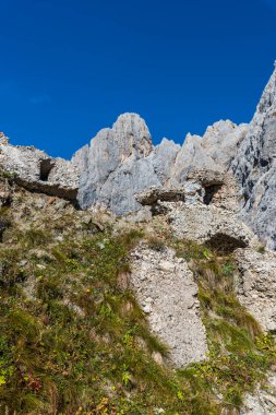 İtalya 'daki Peralba dağının güzel manzarası