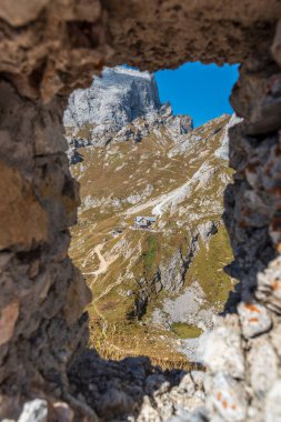 İtalya 'daki Peralba dağının güzel manzarası