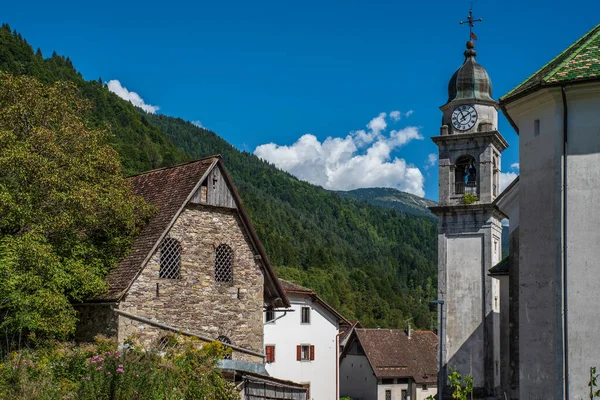 Съемка Дня Деревне Песарис Италия — стоковое фото