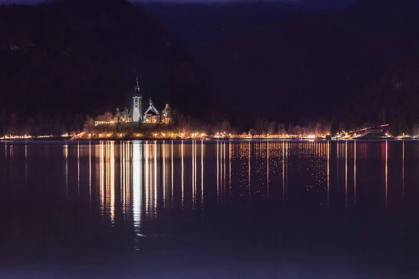 Lake Bled Noite Dezembro Eslovênia — Fotografia de Stock