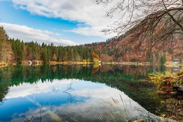 Krásné Dolní Jezero Fusine Friuli Itálie — Stock fotografie