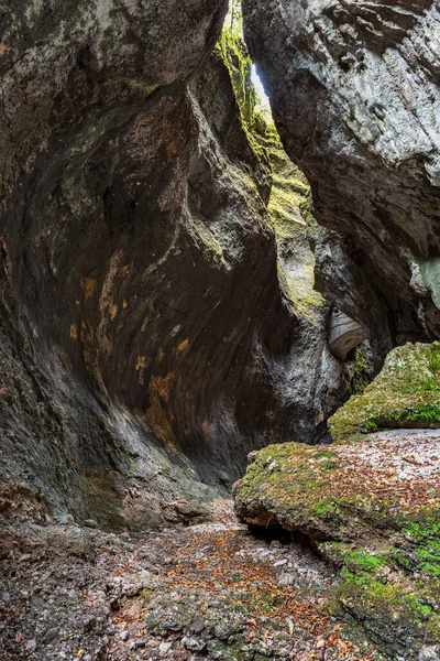 Montagne Rocheuse Dans Les Montagnes — Photo