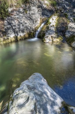 Montenars, Tulin şelalesi. Orvenco deresi