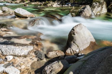 Crosis Tarcento İtalya 'nın güzel şelaleleri