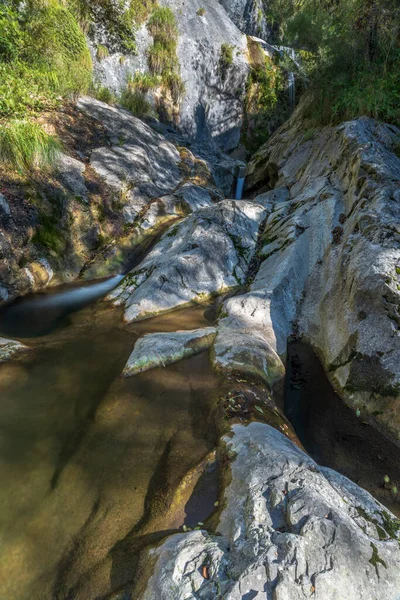 Larsi Tulinský Vodopád Orvenco Stream — Stock fotografie
