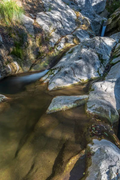 Montenares Cachoeira Tulin Fluxo Orvenco — Fotografia de Stock