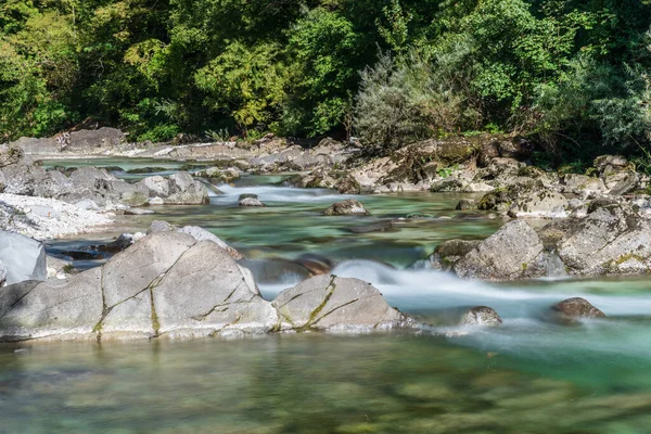 Crosis Tarcento İtalya 'nın güzel şelaleleri