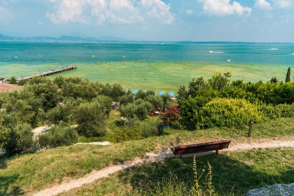 Güzel tropikal plajlar Deniz ve gökyüzü