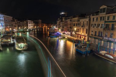 Akşamları Büyük Kanal manzarası, Venedik, İtalya 